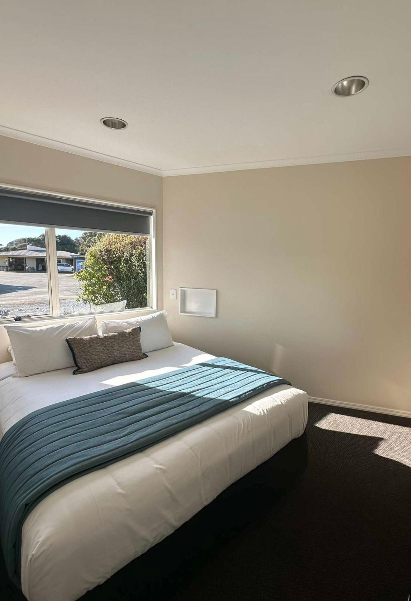 Pohara Beach Top 10 Holiday Park 외부 사진